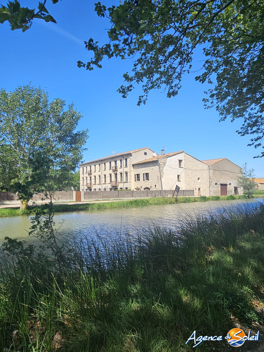 APPARTEMENT DANS BELLE DEMEURE PROCHE CANAL MIDI
