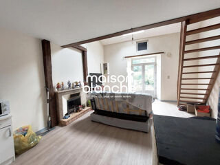  Immeuble à vendre 194 m²