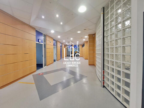   Ancenis - À louer local commercial 250 m2 