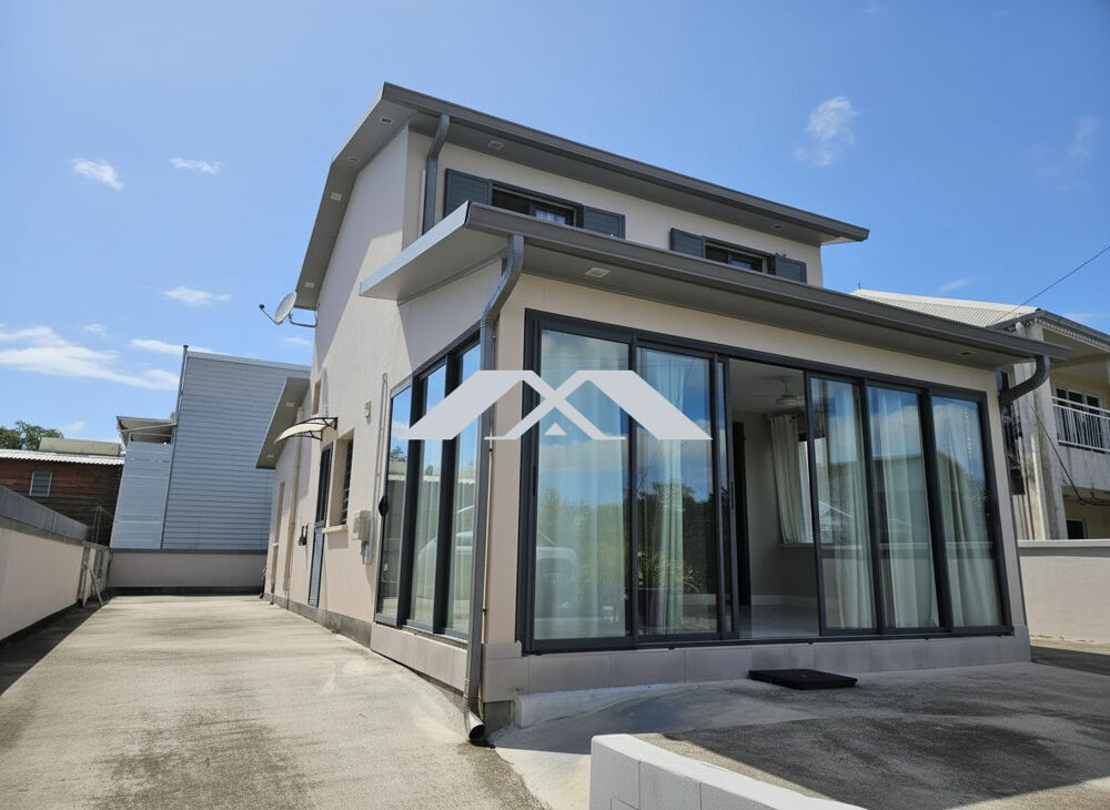 Superbe maison contemporaine Saint-Pierre