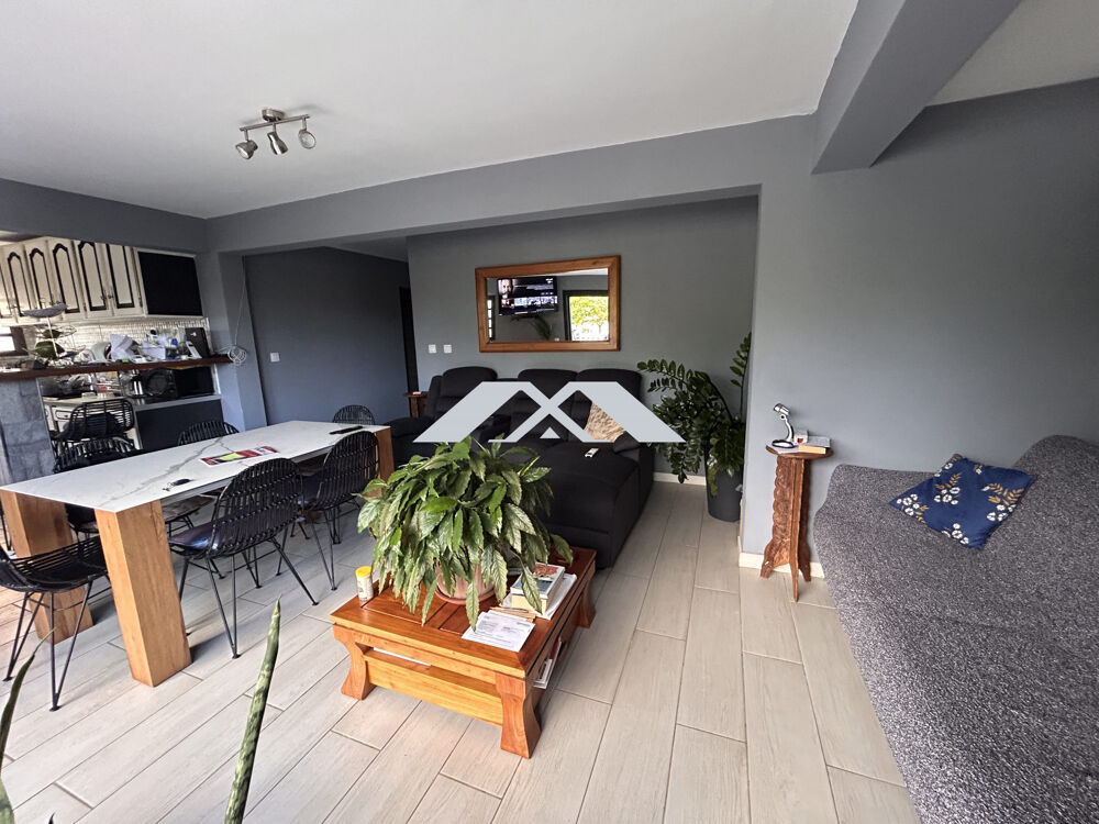 Ensemble immobilier 168m² - Sainte-Suzanne