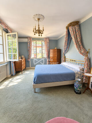  Maison à vendre 7 pièces 259 m²