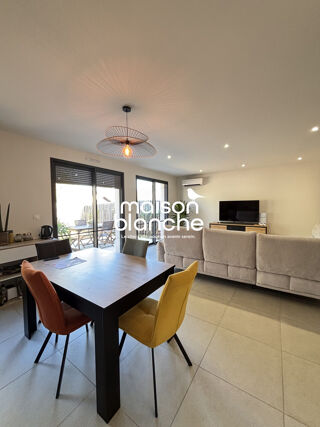  Maison à louer 4 pièces 94 m²