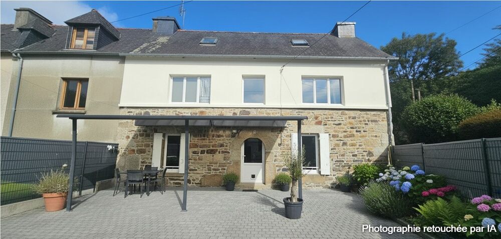 Vente Maison CALLAC - Maison avec jardin, terrasse, dépendance et beaux volu Callac