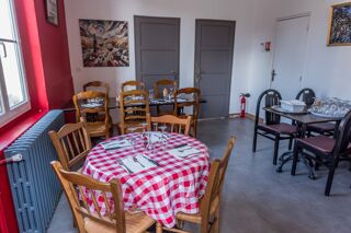  Maison � vendre 12 pi�ces 369 m�