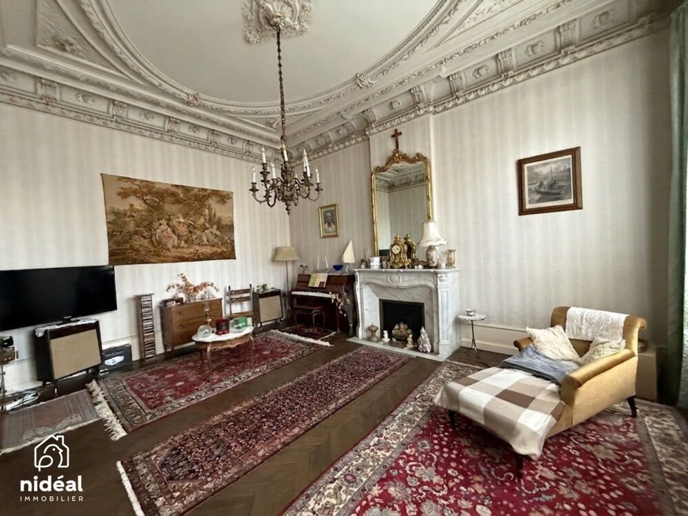 Maison bourgeoise et ses dépendances