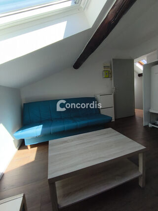  Appartement à louer 1 pièce 13 m²