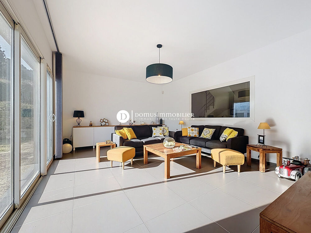 à vendre  Maison Saint-Saturnin-lès-Avignon (84450)
