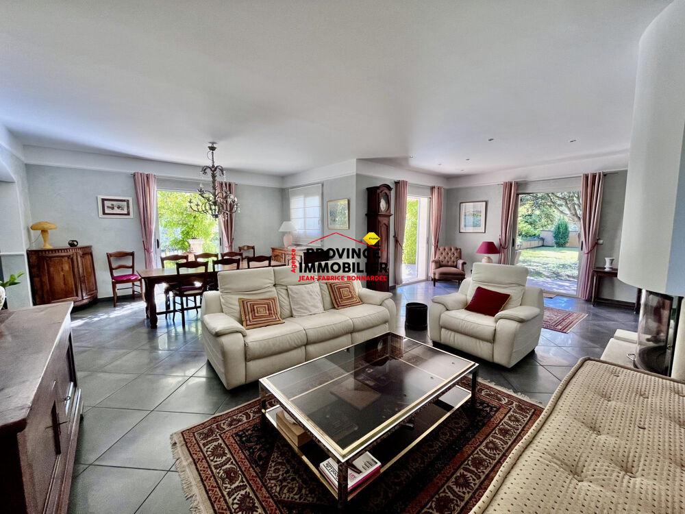 Vente Maison Propriété d'exception – Élégance intemporelle & panorama Suze-la-rousse