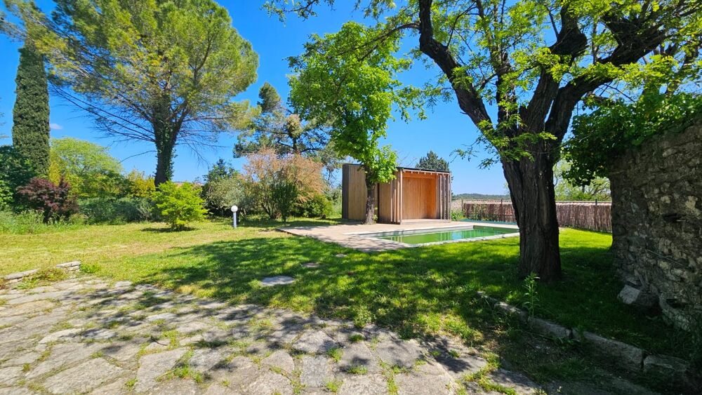 Vente Maison Magnanerie du XIX? siècle, Piscine, Photovoltaïque Vacquières