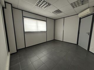   EXCLUSIVITÉ : Grand Local à usage Bureaux ! Limoges