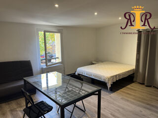  Immeuble à vendre 90 m²