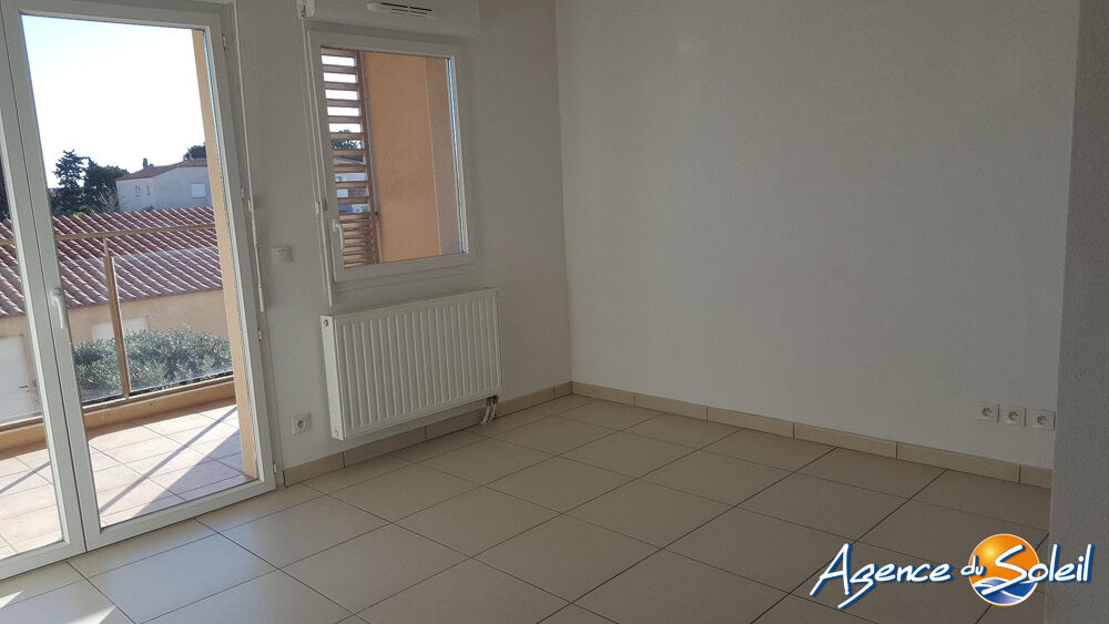 ST LAURENT DE LA SALANQUE, Appartement T2 avec terrasse et 2 par
