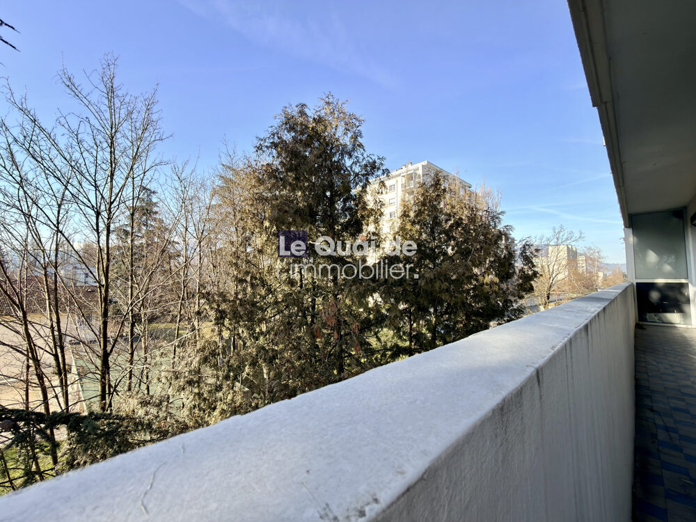 Eybens  Les Mimosas  T4 de 72 m²  Lumineux avec balcon