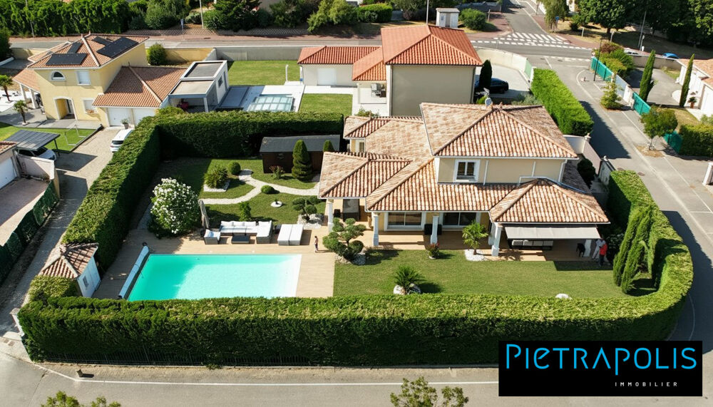 Vente Maison CLIMATISEE - Villa de 176 m² - 5 chambres - Piscine - Double ga Saint bonnet de mûre