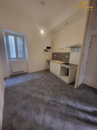  Appartement � louer 5 pi�ces 78 m�