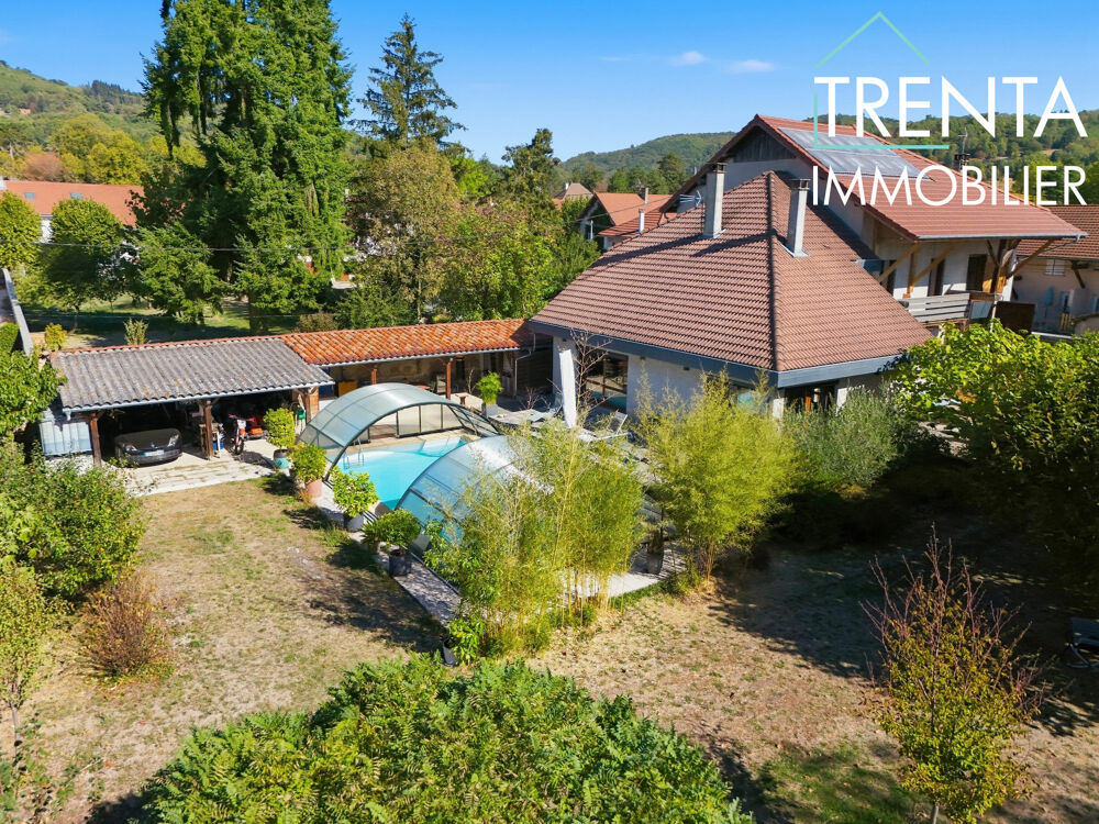 Charmante maison familiale de 250m2 sur une parcelle. de 2300 m2