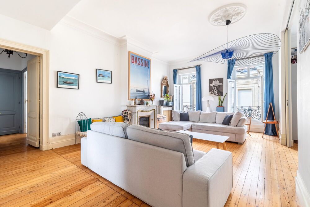 Vente Appartement Sublime appartement bourgeois de 154m2 avec terrasse et parking Bordeaux