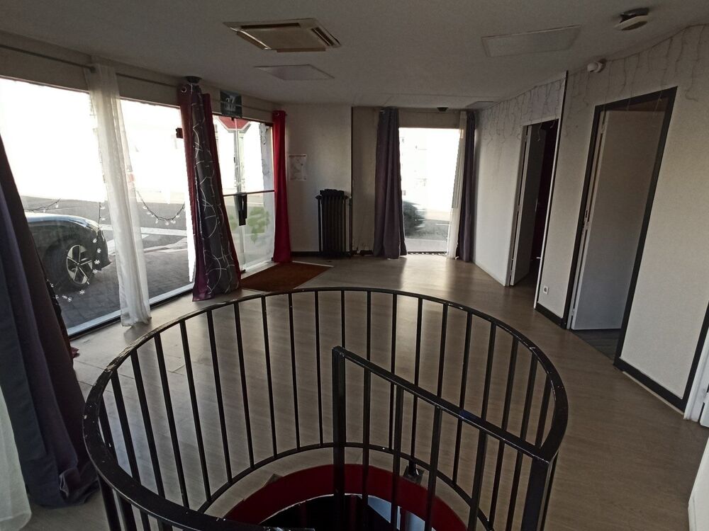   VENTE LOCAL COMMERCIAL 115m² - AXE ENTRANT 