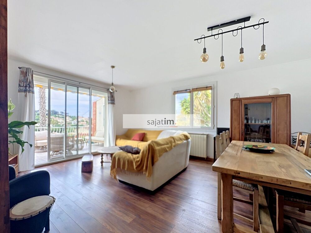Vente Maison VILLA de 138 m² composée d'un T3 et d'un T1 avec PISCINE La seyne-sur-mer