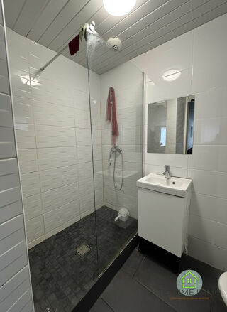  Immeuble à vendre 110 m²