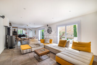  Maison � vendre 6 pi�ces 165 m�