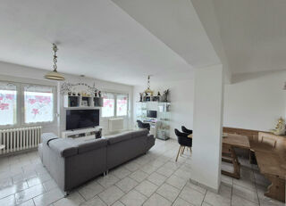  Appartement à vendre 8 pièces 149 m²