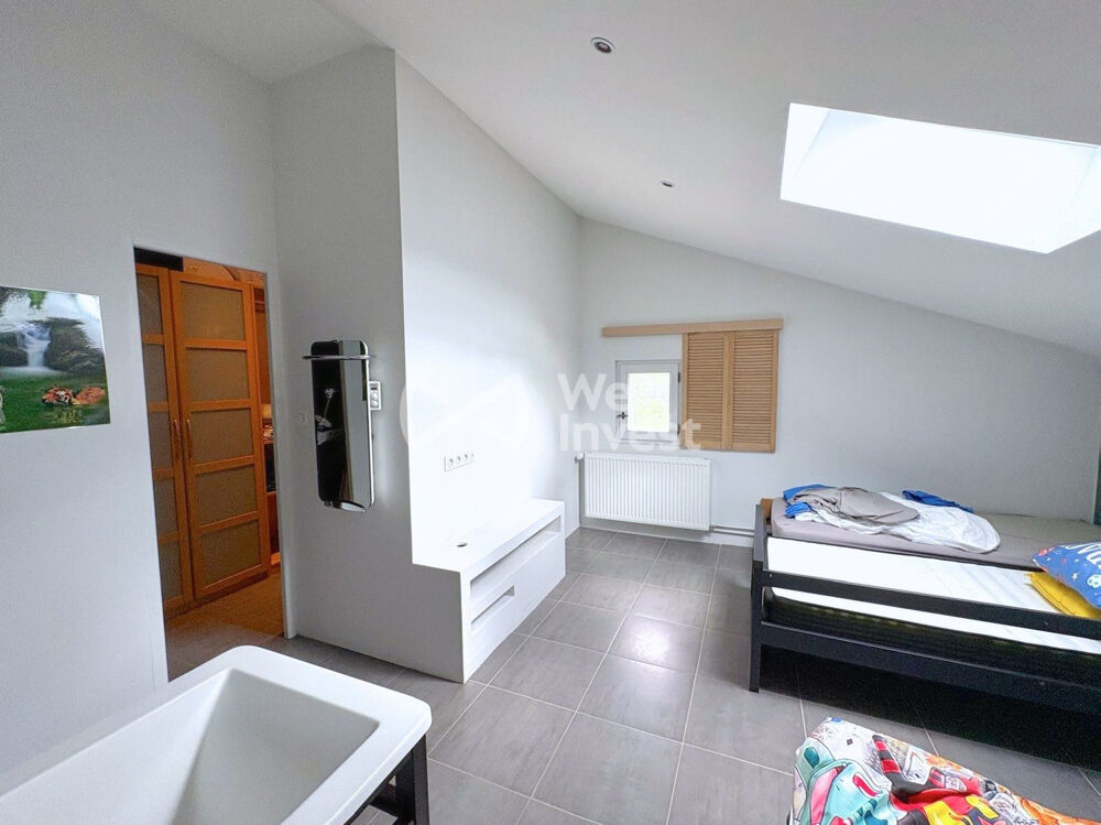 Vente Appartement 26230 GRIGNAN VENTE APPARTEMENT T5 2 CH POSS 4 126m2 + 2 PARKING Grignan