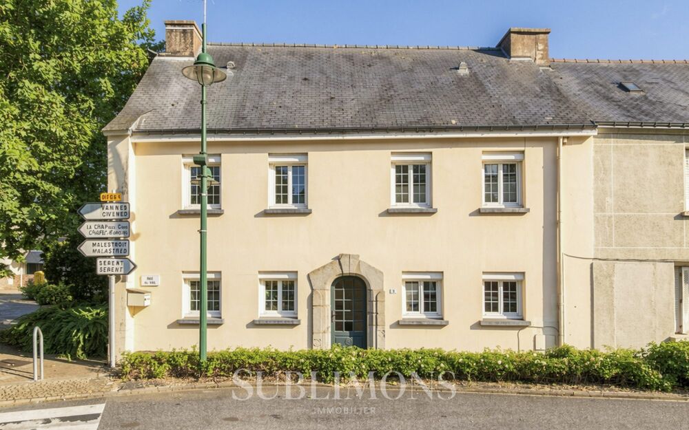 Jolie Maison de ville de 118m² dans une charmante commune aux p