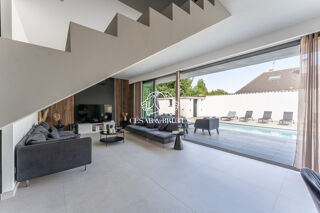  Maison à vendre 7 pièces 200 m²