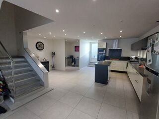  Maison  vendre 5 pices 190 m