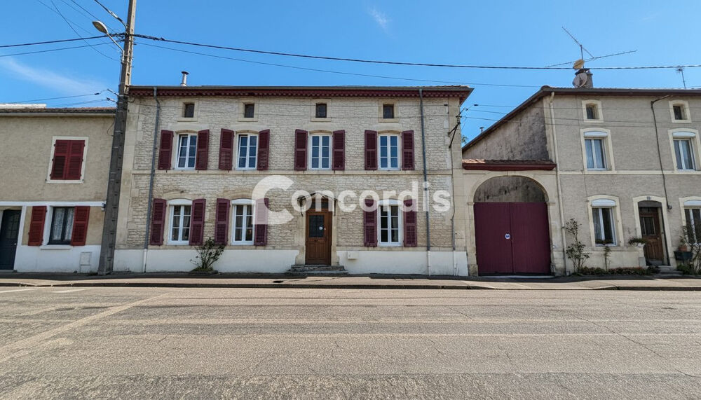 Maison 212 m² rénovée + dépendance