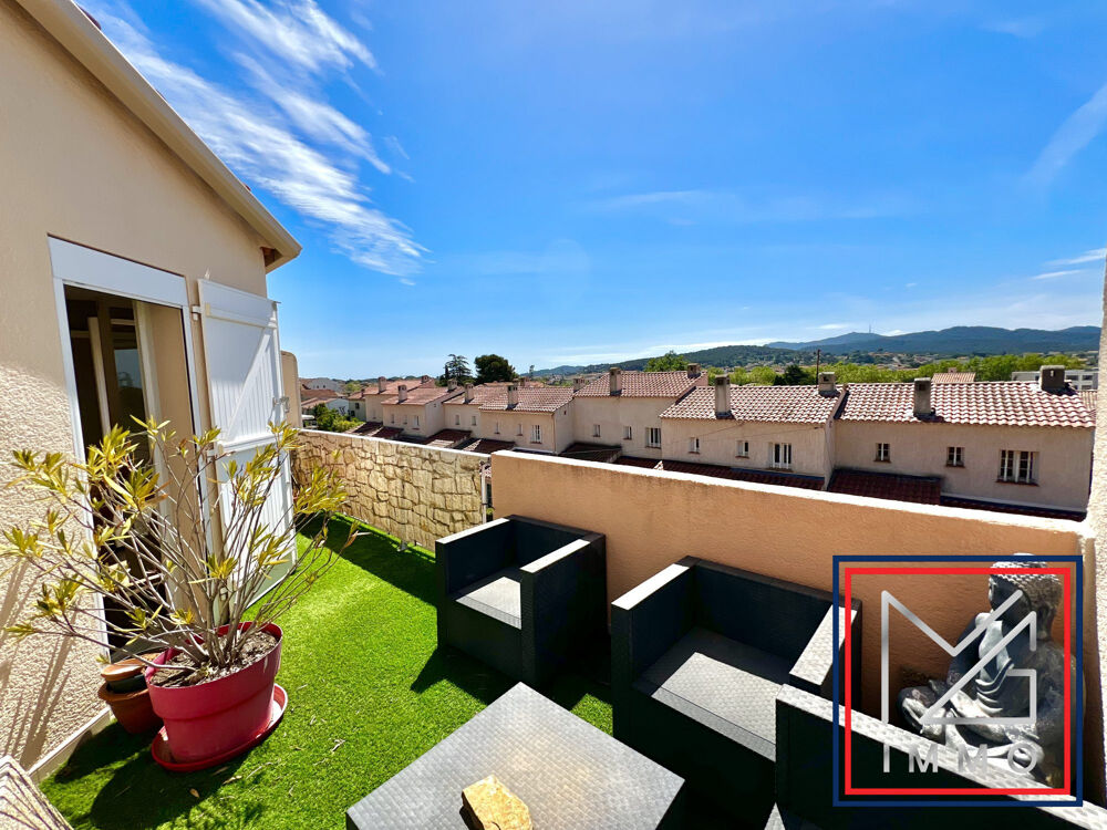 Vente Appartement MAGNIFIQUE T3 DERNIERE ETAGE VUE NATURE Six-fours-les-plages