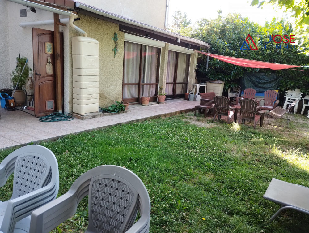 Maison de caractère avec jardin, à 20 minutes de Lyon