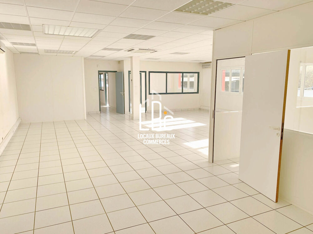   Bouguenais - Plateau de bureaux 200 m² à louer 