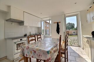  Appartement à louer 4 pièces 50 m²