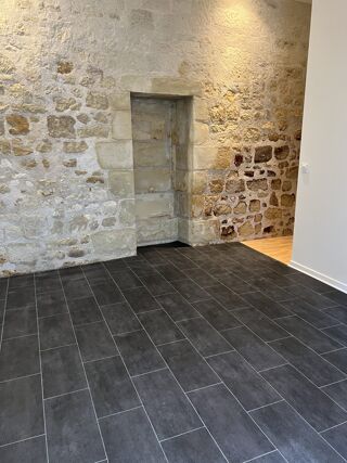  Immeuble � vendre 363 m�