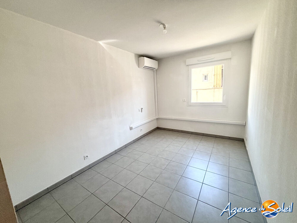 Vente Appartement T3 Proche quai avec terrasse et parking privatif Narbonne