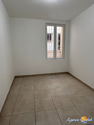  Appartement à louer 2 pièces 29 m²