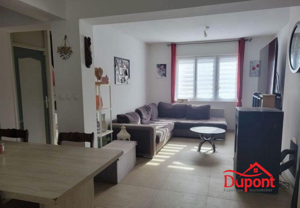 Maison Mitoyenne Rénovée 2024 - 108 m² - 3 Chambres Estreux