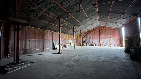   HANGAR agricole 360 m² / 1 021 m² 
