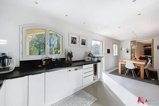  Maison � vendre 9 pi�ces 275 m�