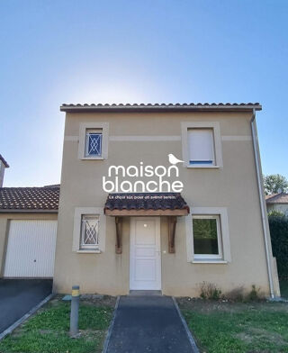  Maison à louer 4 pièces 81 m²