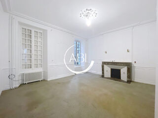  Propri�t�/ch�teau � vendre 6 pi�ces 220 m�