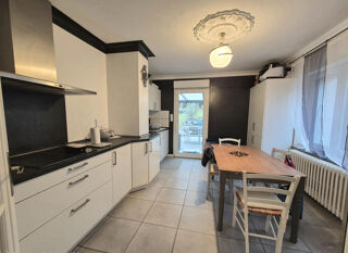  Maison � vendre 6 pi�ces 142 m�