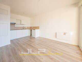  Appartement à louer 2 pièces 40 m²