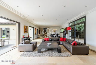  Maison  vendre 7 pices 420 m