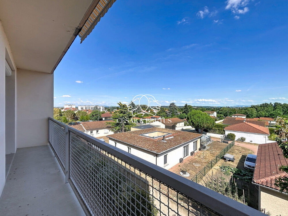 Appartement T3/T4 de 65 m2 proche bords de Loire à Roanne