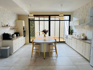  Maison � vendre 5 pi�ces 200 m�