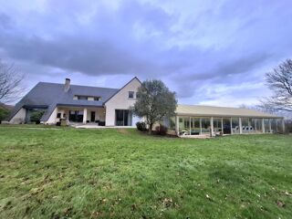  Maison � vendre 9 pi�ces 279 m�